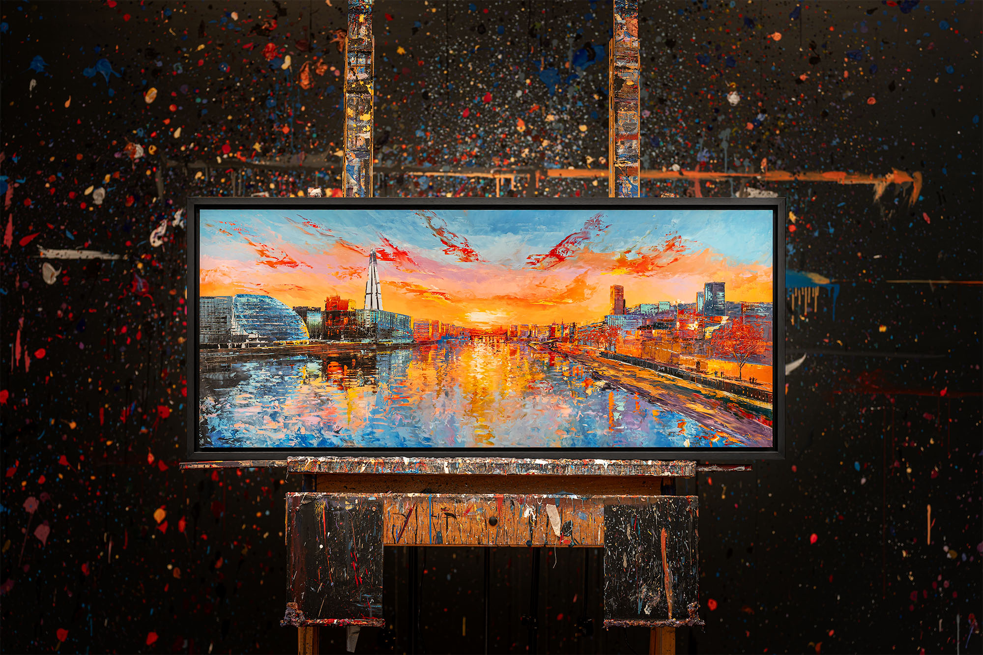 panoramic-glow-contemporary-artwork-by-paul-kenton